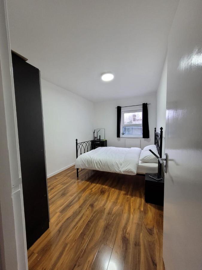 Stunning 1 Bedroom Apartment In London Exteriör bild