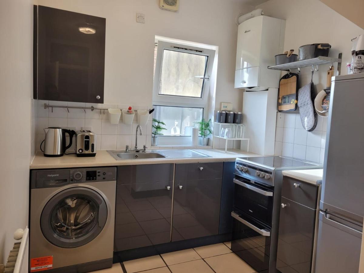 Stunning 1 Bedroom Apartment In London Exteriör bild
